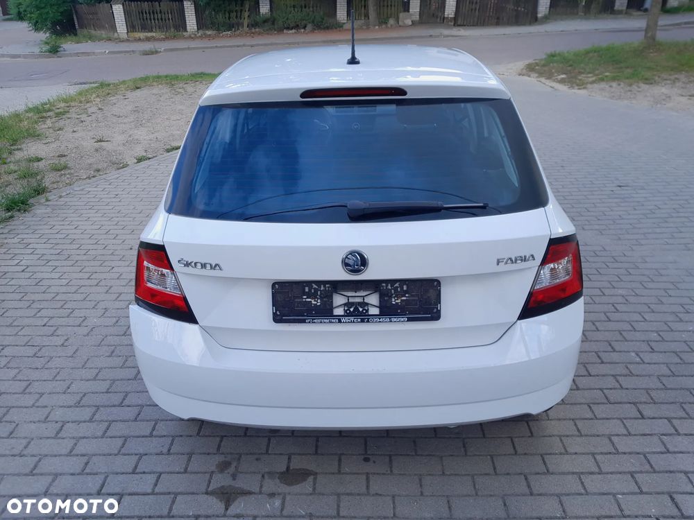 Skoda Fabia 1.0 Active - 4