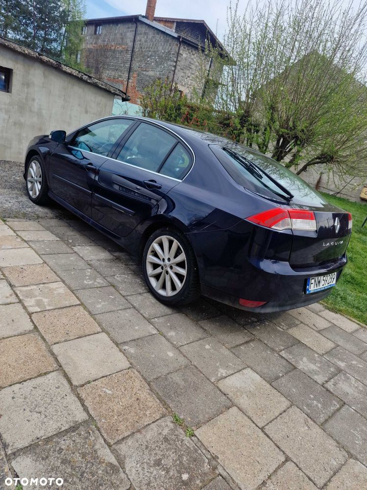 Renault Laguna - 1
