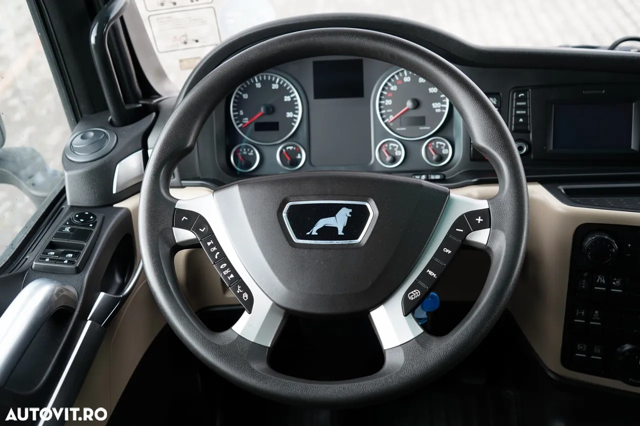 MAN TGX 18.470 / PLATĂ JOSĂ / MEGA / LOC AL CINCILEA REGLABIL / 2020 / NAVI - 28