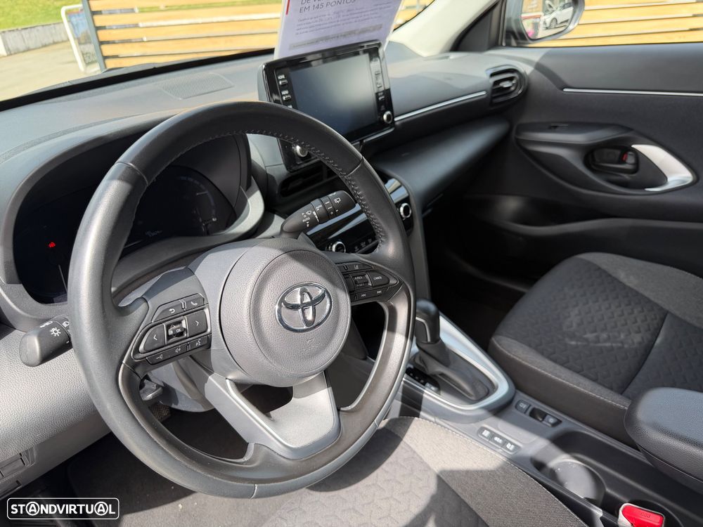 Toyota Yaris Cross 1.5 HDF Comfort Plus AWD - 12