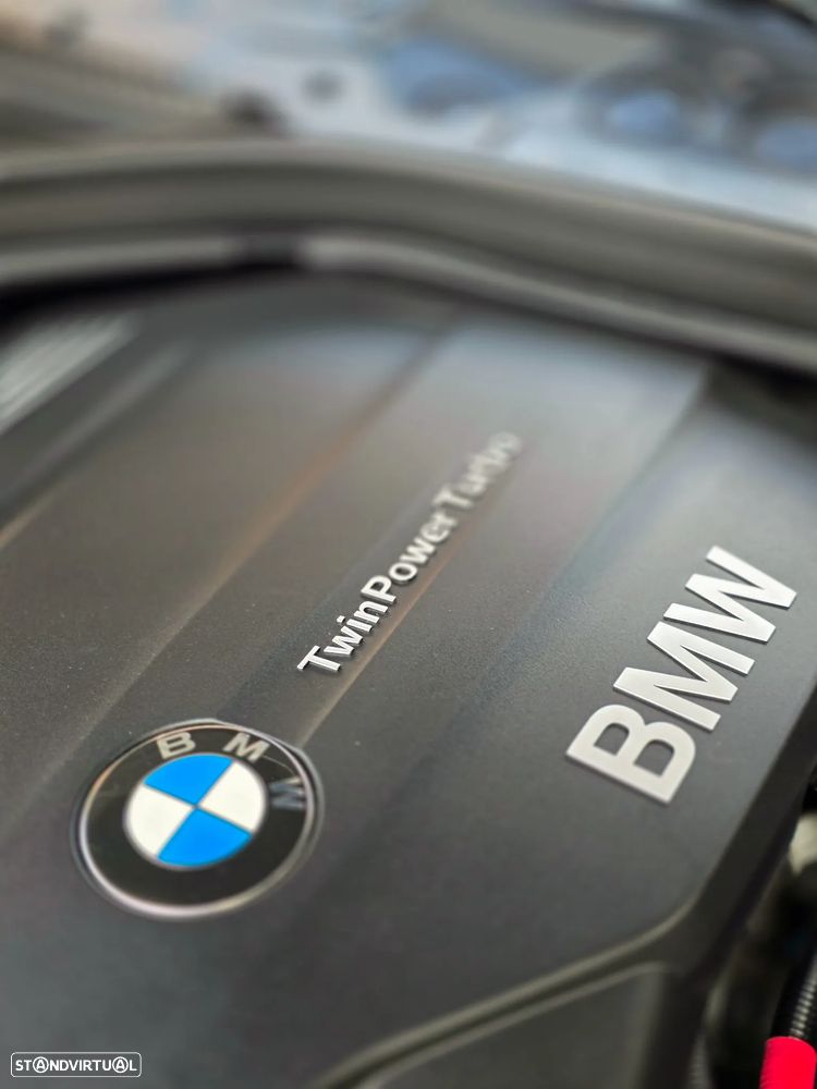 BMW 318 d Line Sport Shadow - 28