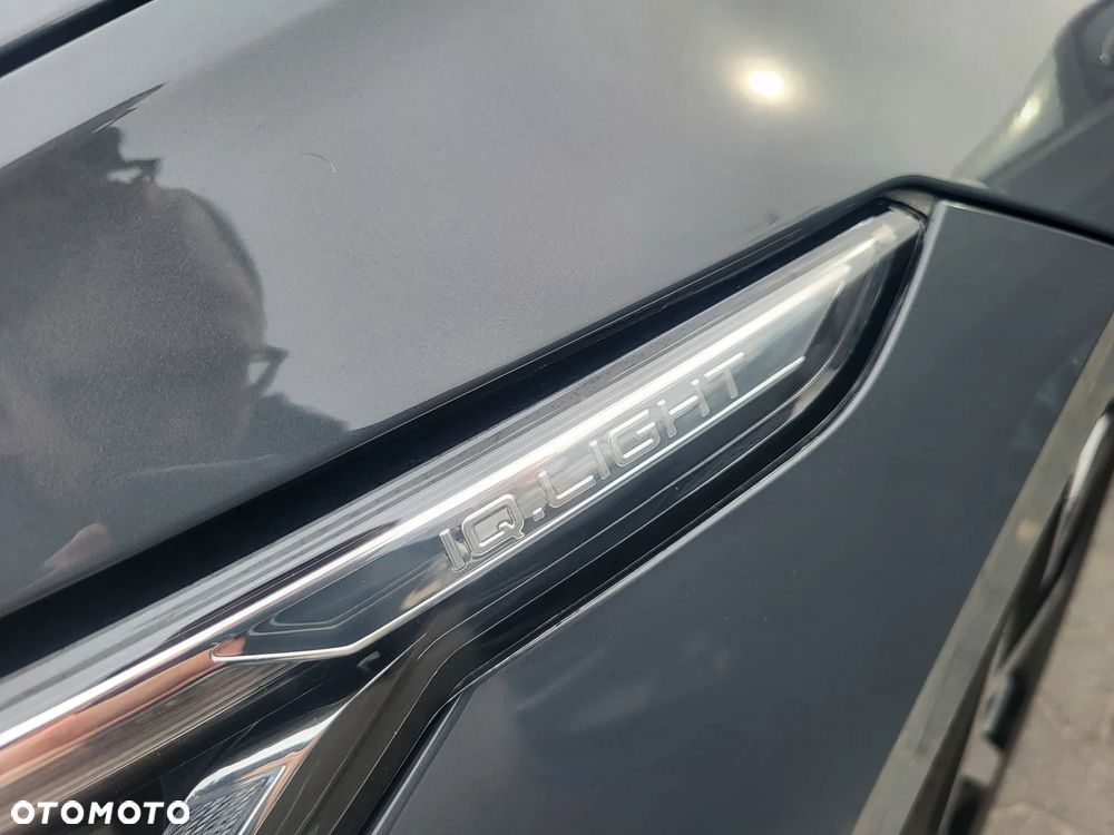 Volkswagen Golf - 35