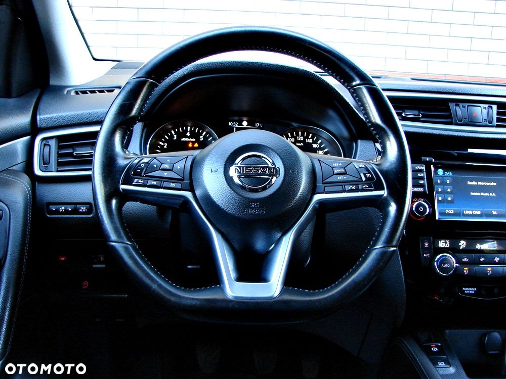 Nissan Qashqai 1.2 DIG-T 360 - 26