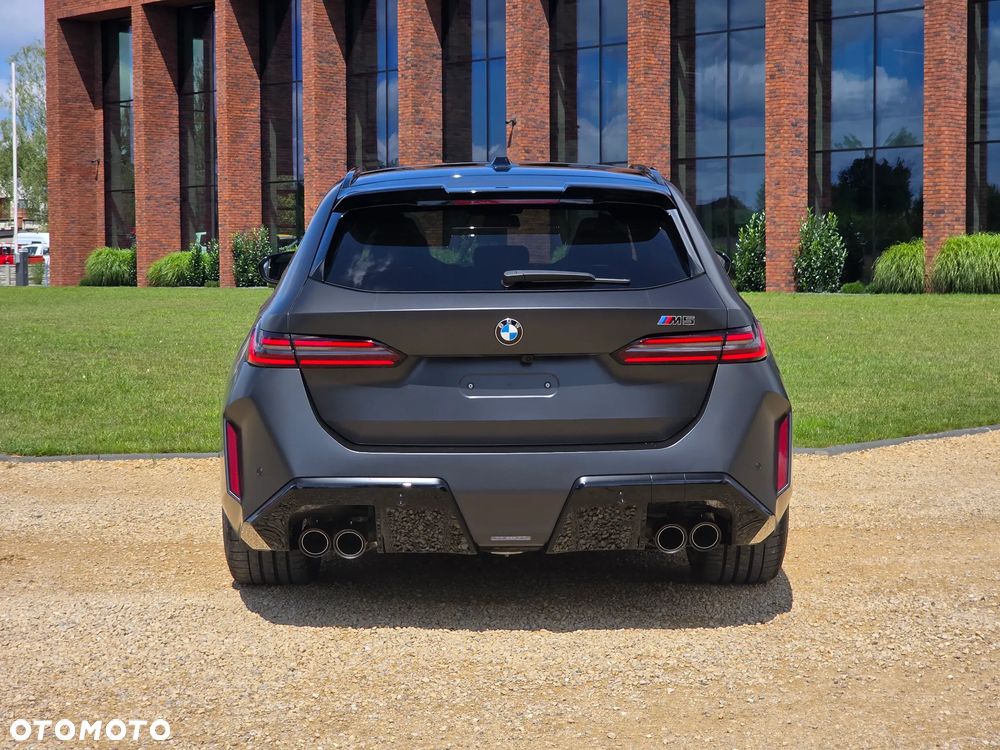 BMW M5 PHEV - 8
