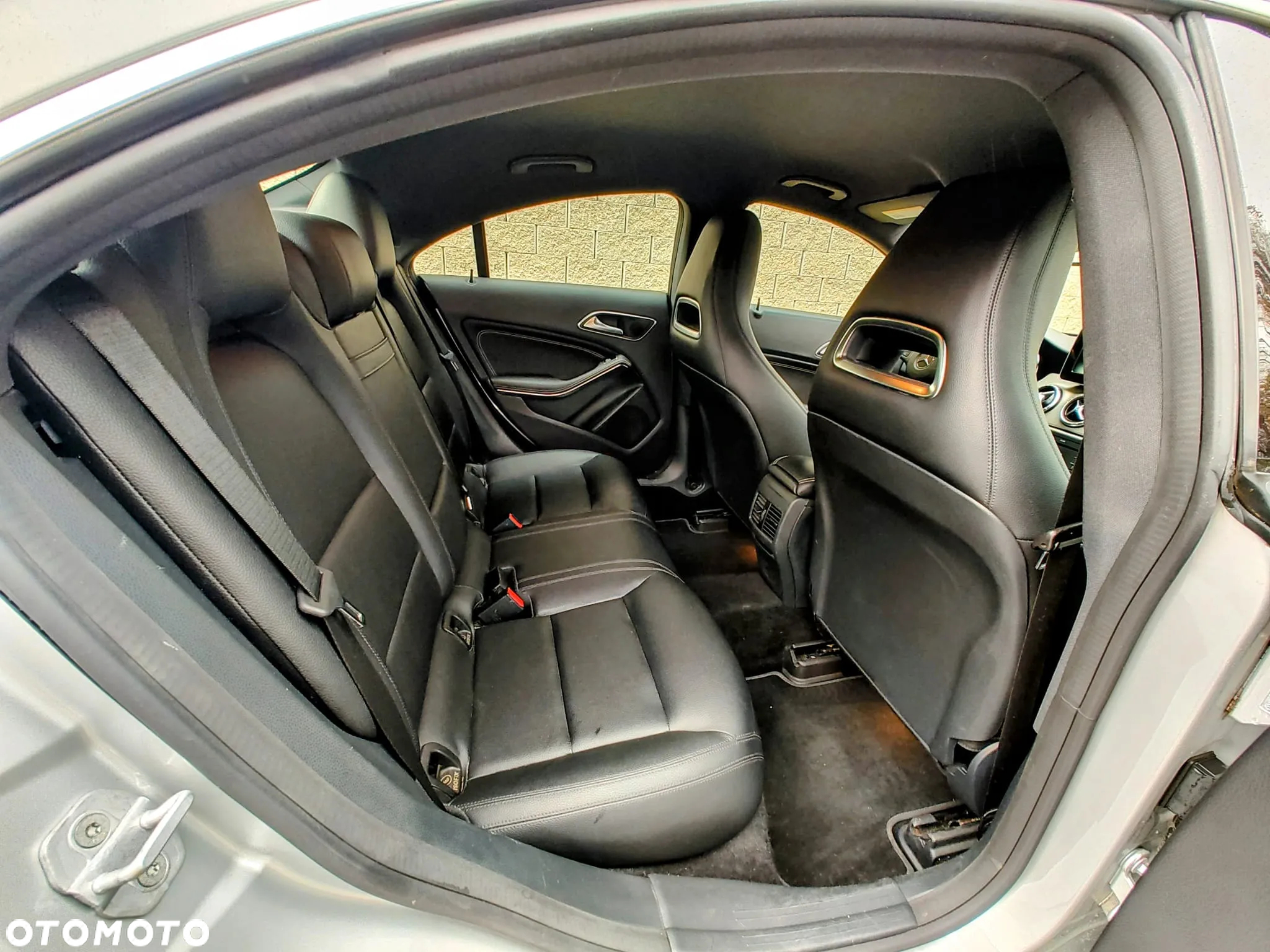Mercedes-Benz CLA - 17