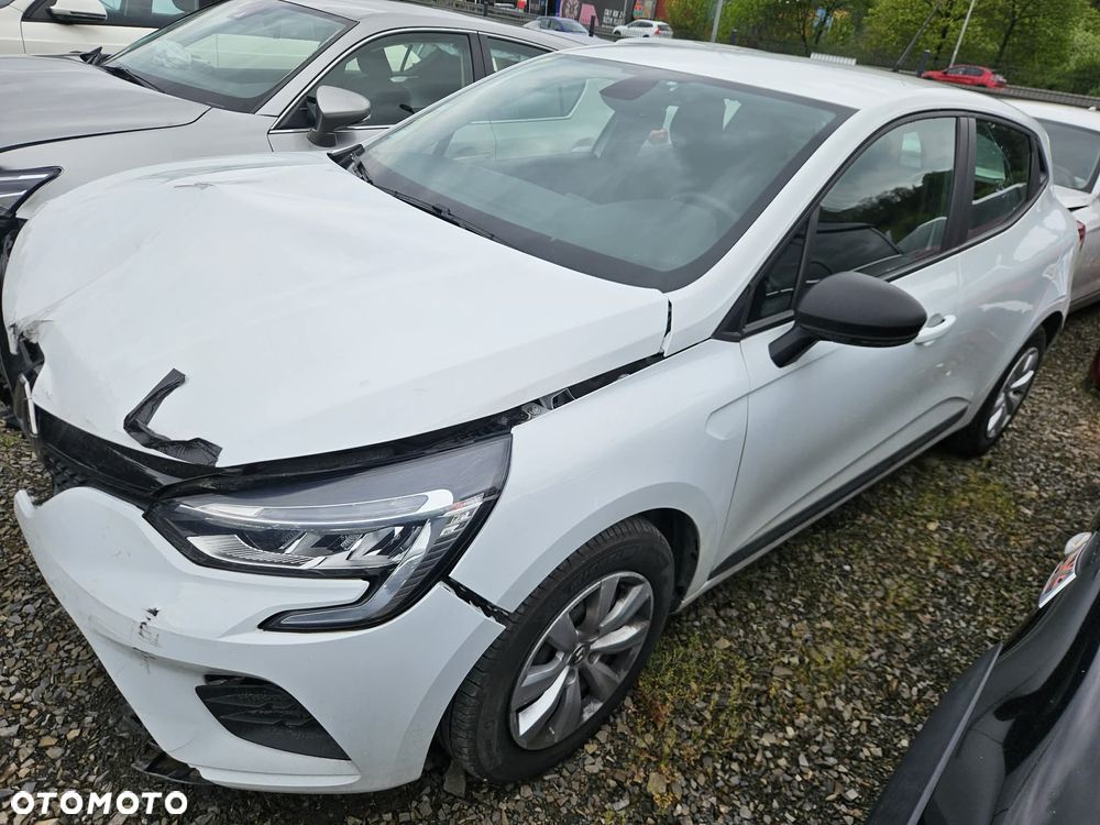 Renault Clio BLUE dCi 85 EXPERIENCE - 8