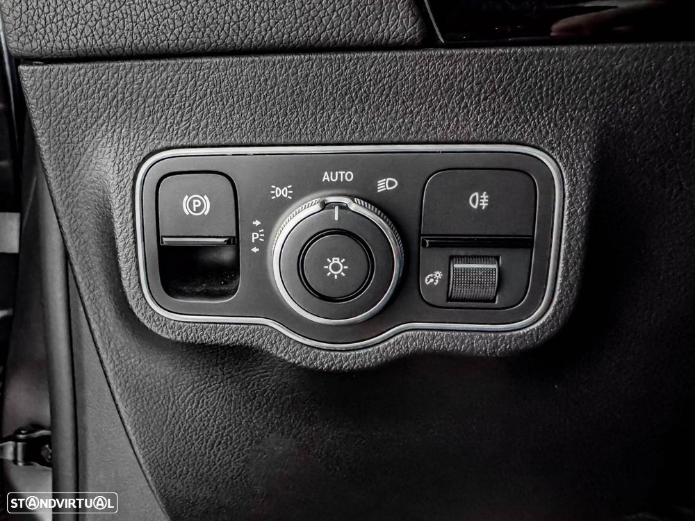 Mercedes-Benz EQA 250 Progressive - 32