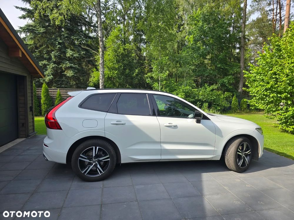 Volvo XC 60 B5 B R-Design - 4