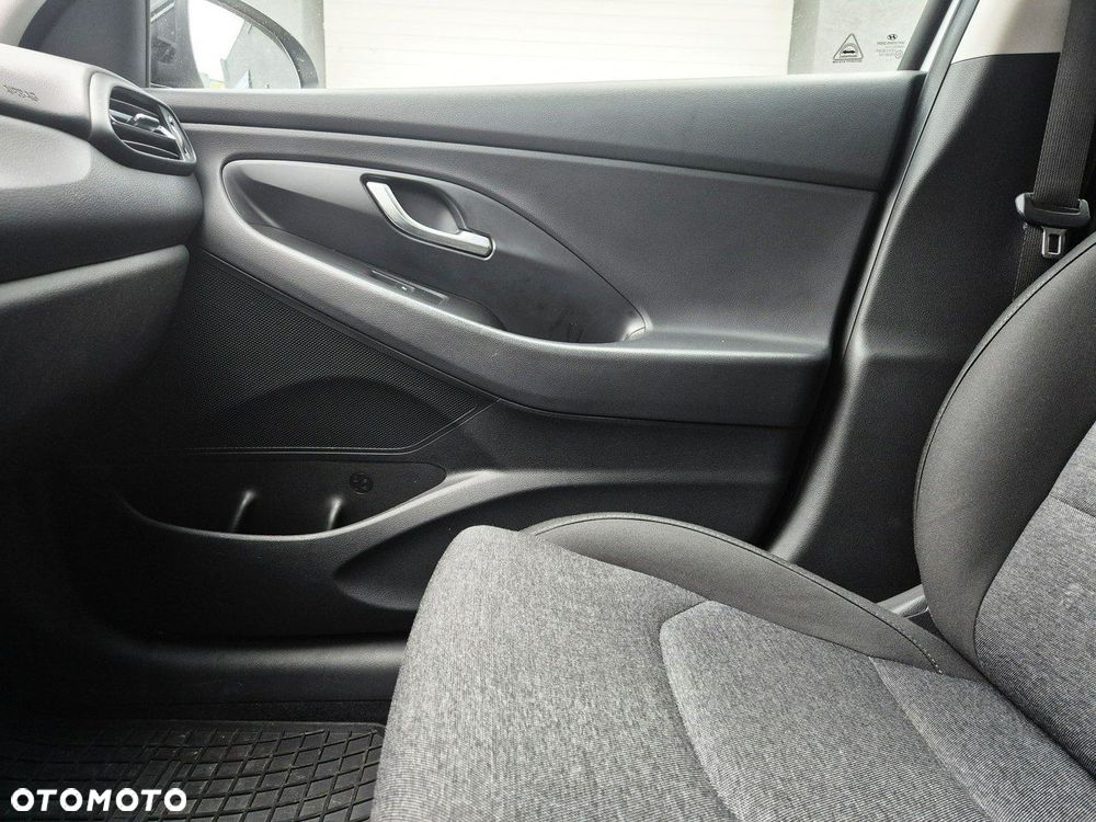 Hyundai i30 1.0 T-GDI Smart - 26