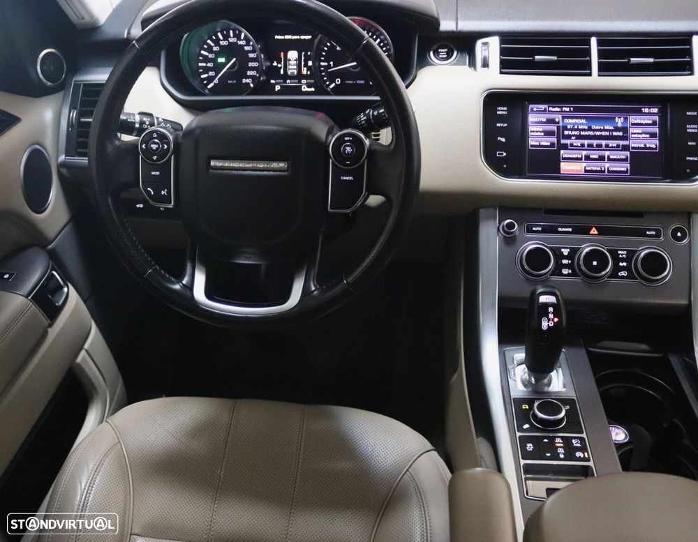 Land Rover Range Rover Sport 3.0 TDV6 HSE - 30