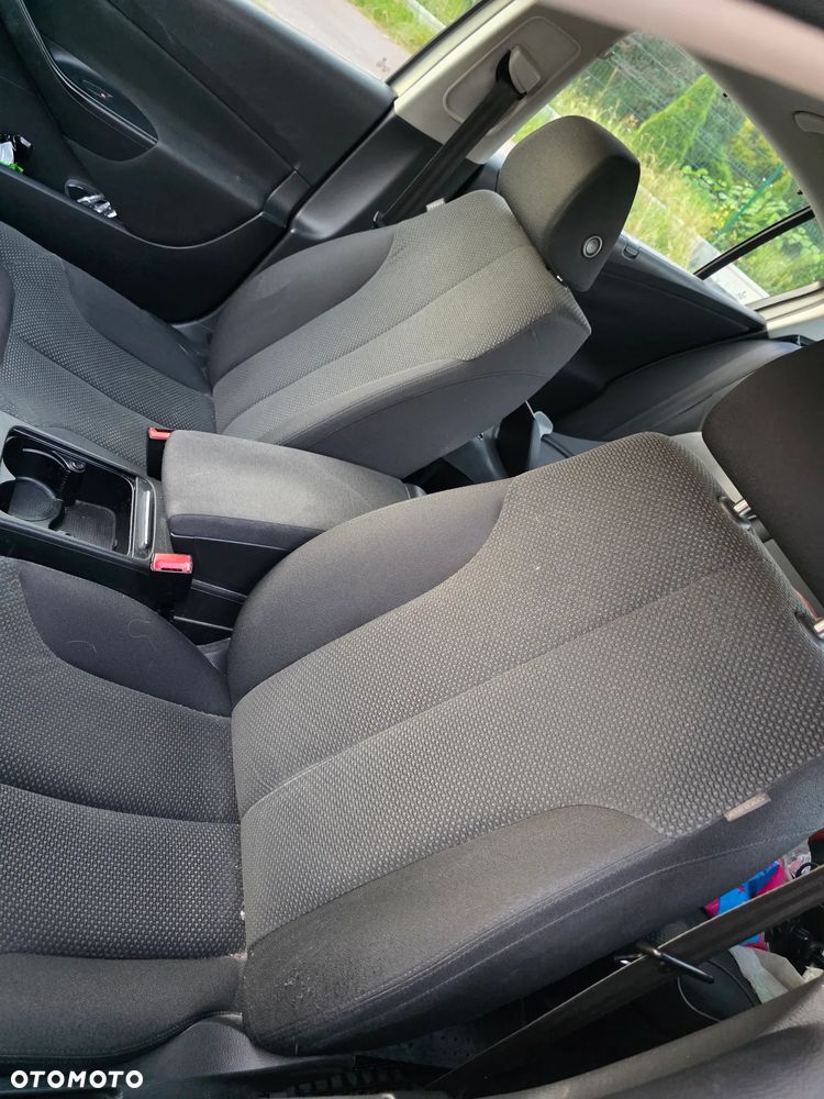 Volkswagen Passat 1.4 TSI Comfortline - 12