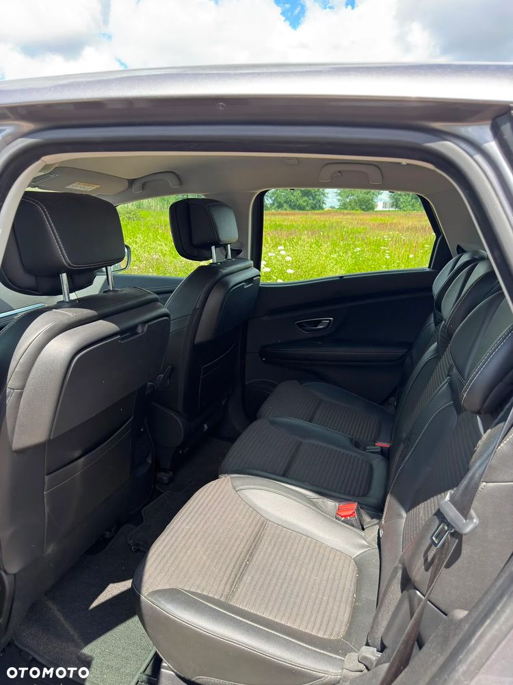 Renault Scenic - 19