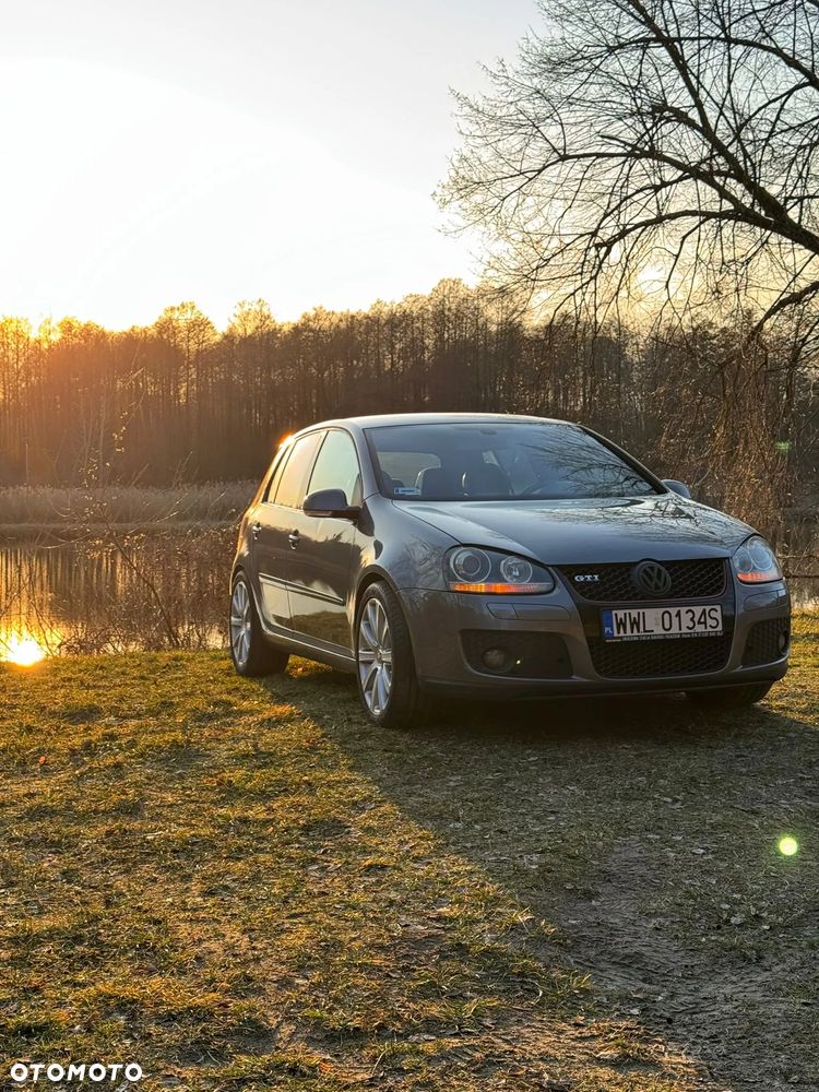Volkswagen Golf - 12