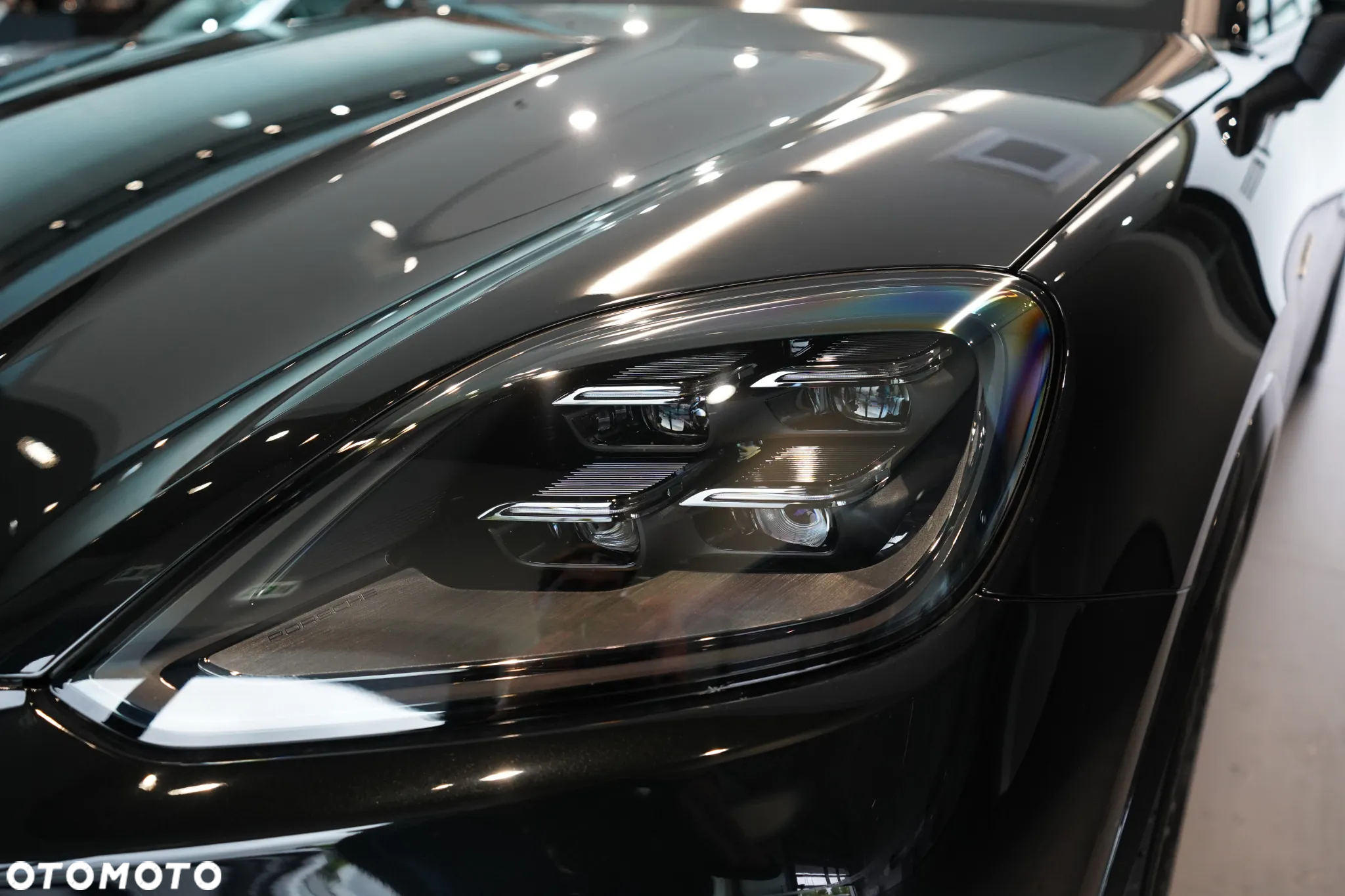 Porsche Cayenne E-Hybrid PHEV - 34