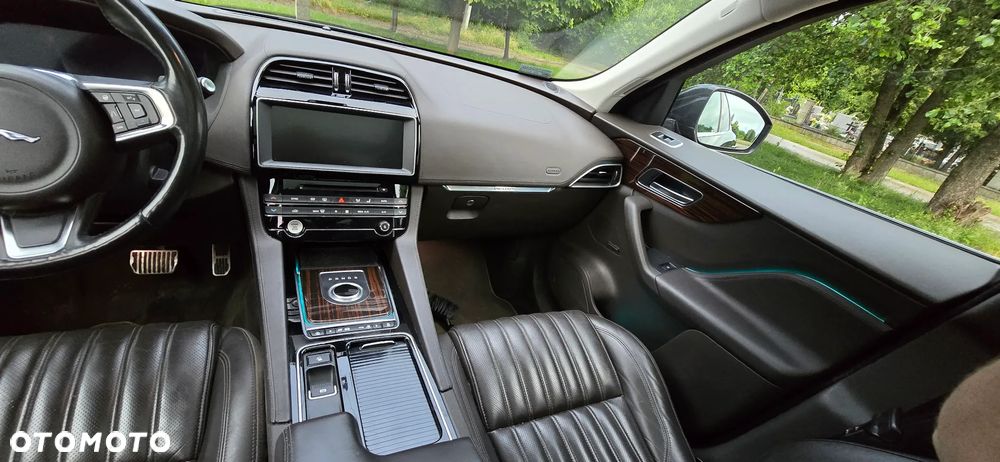 Jaguar F-Pace 3.0 TDV6 AWD Portfolio - 9
