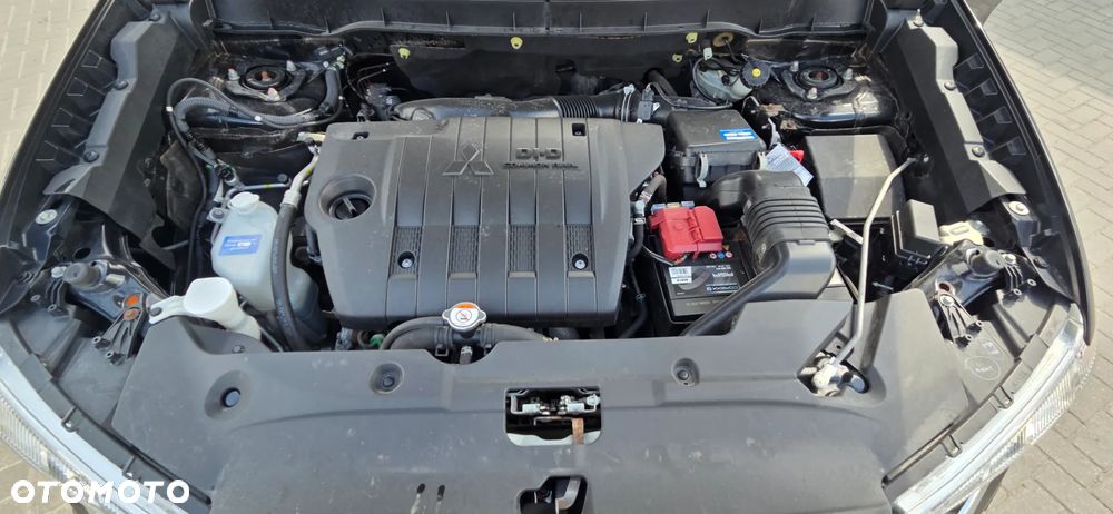 Mitsubishi ASX 2.2 DI-D 4WD Automatik Top - 37