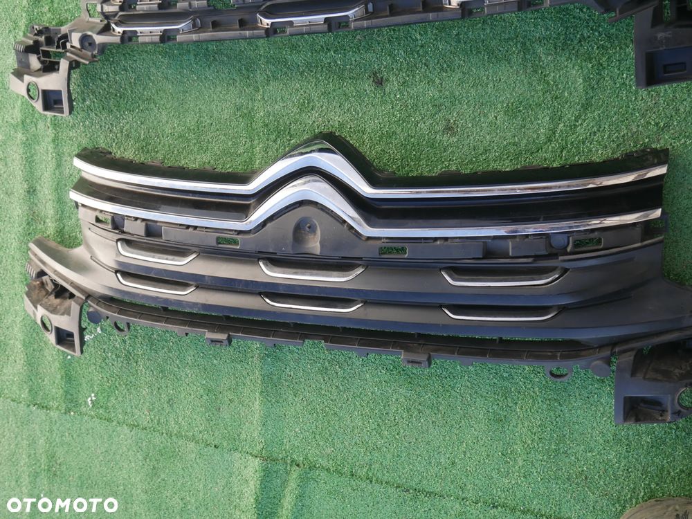 GRILL ATRAPA ZDERZAKA CITROEN C5 AIRCROSS - 14