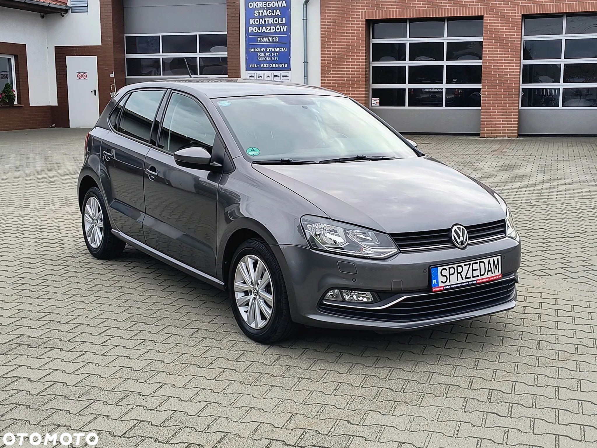 Volkswagen Polo - 1