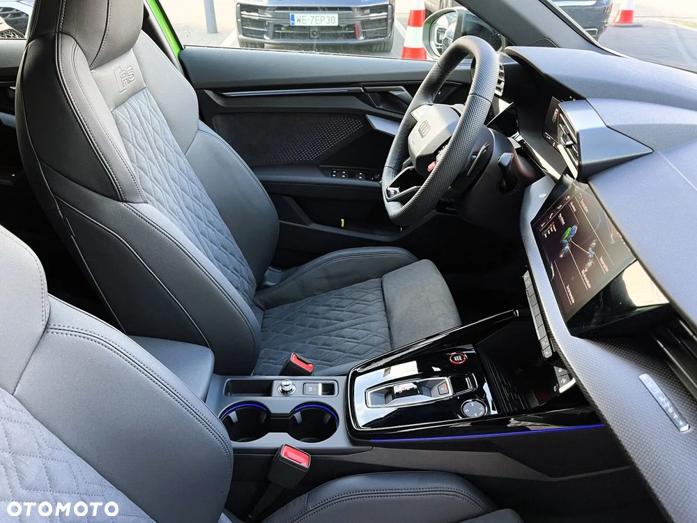 Audi RS3 Sportback - 19