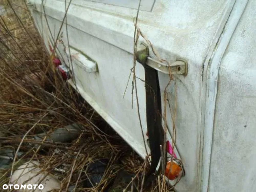 drzwi okno zlew drzwiczki kuchenka przyczepa camping niewiadów n126p w całości - 6