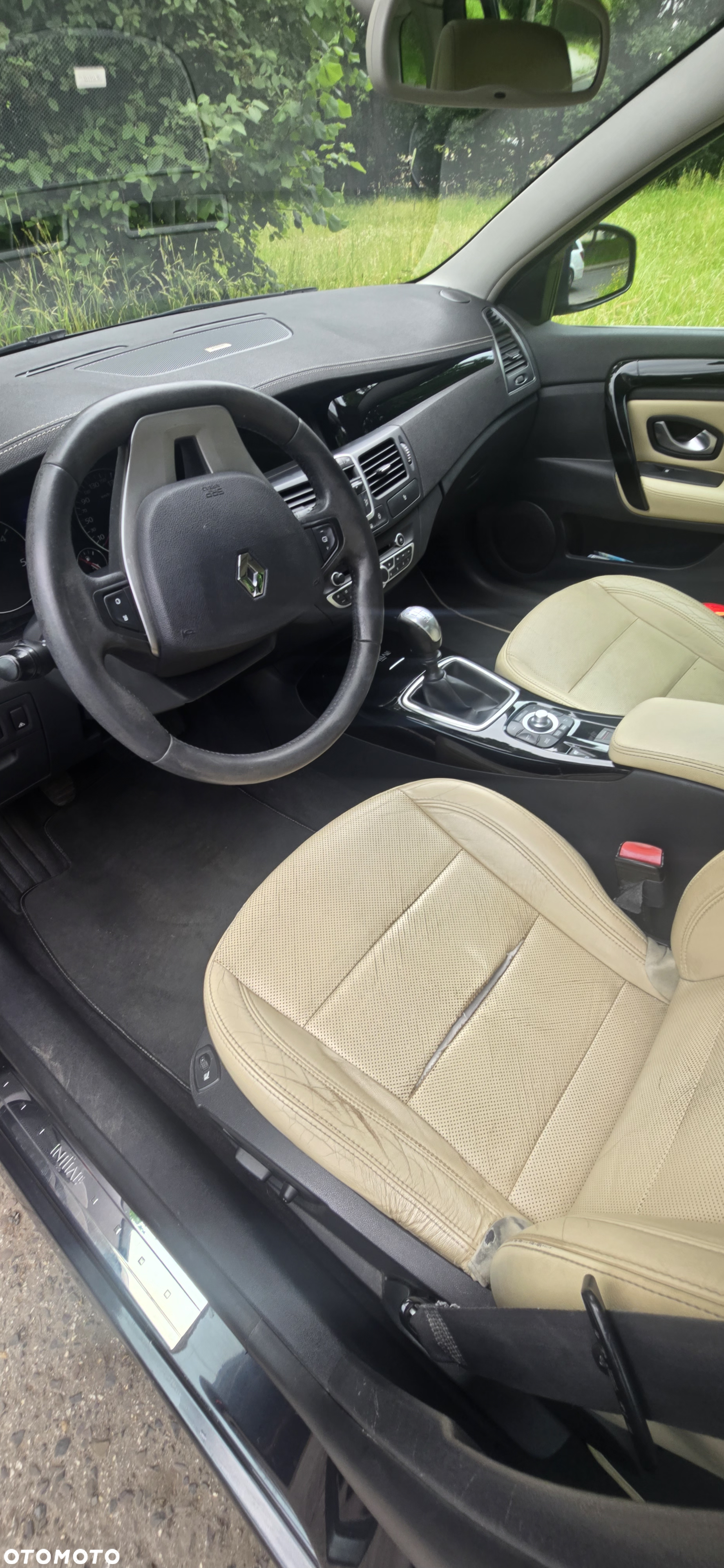 Renault Laguna 2.0 dCi Initiale - 14