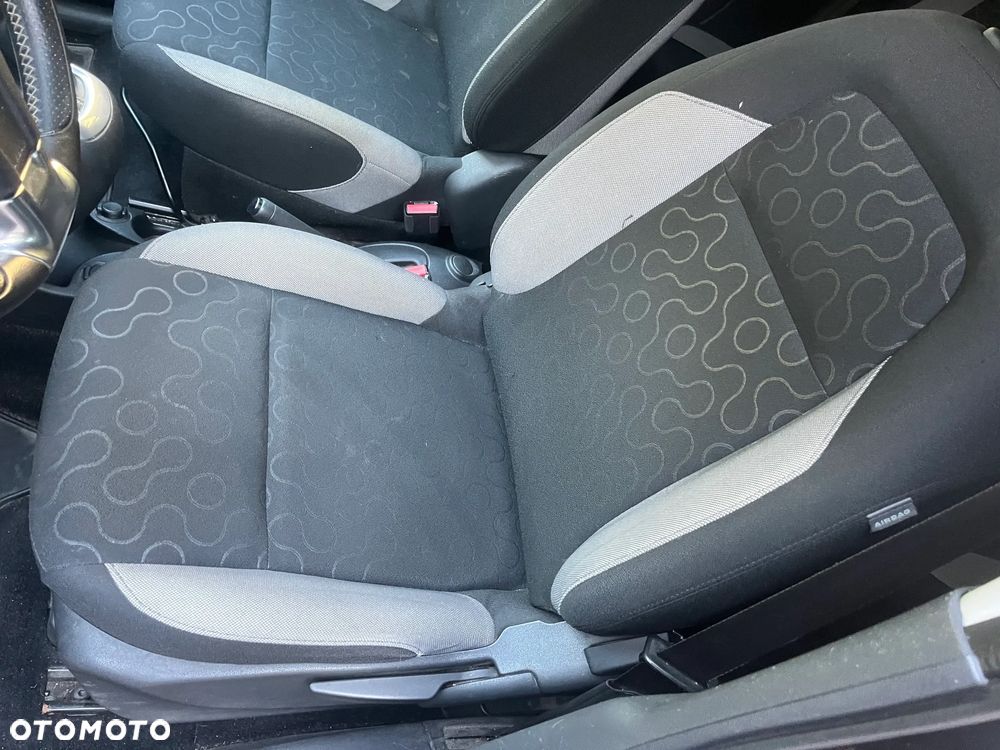 Citroën C3 Picasso VTi 95 Color Selektion - 4