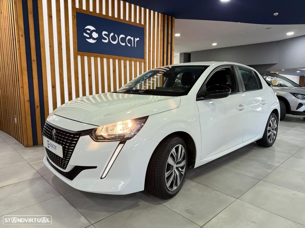 Peugeot 208 - 1