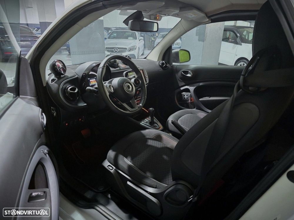 Smart Fortwo Cabrio EQ Passion - 8