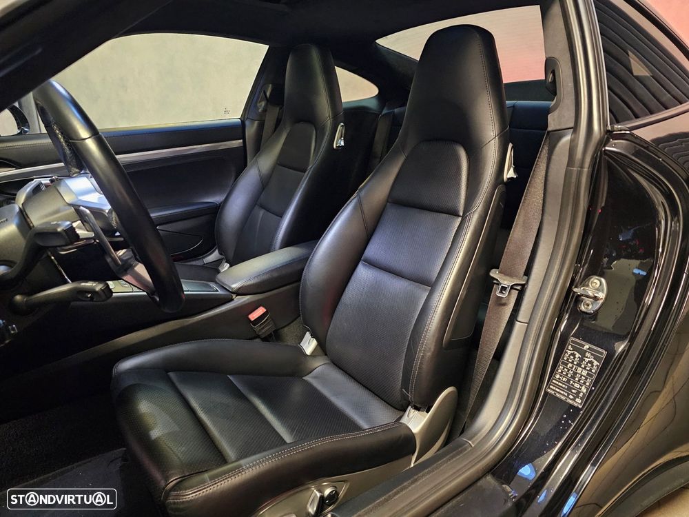 Porsche 911 (991) Carrera 4S PDK - 24