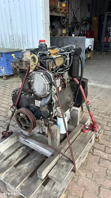 SILNIK PERKINS 1104A - 4
