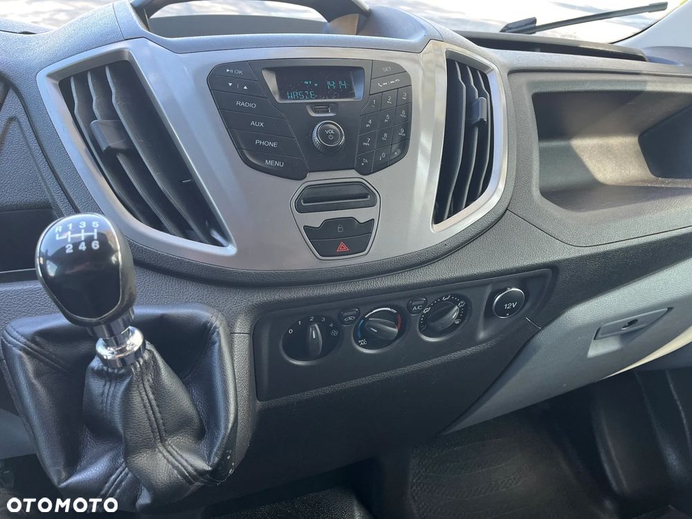 Ford Transit - 3