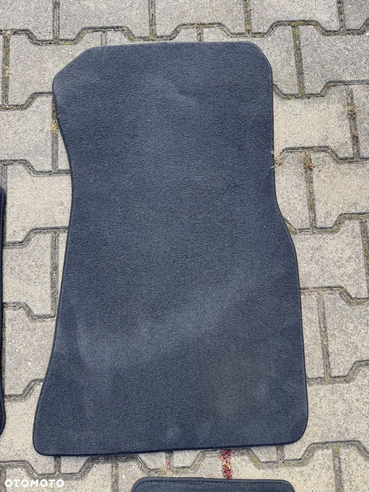 Oryginalne dywaniki welurowe BMW G20 G21 - 3