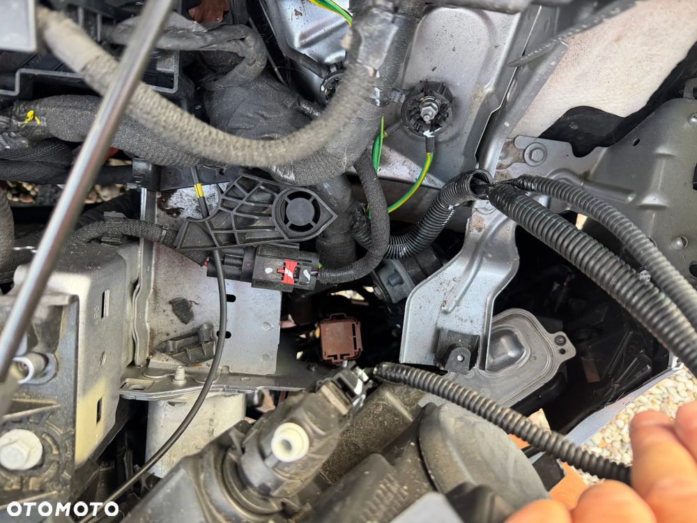 Peugeot 208 Elektromotor 136 Allure Pack - 37
