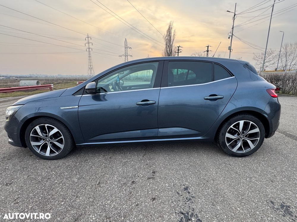 Renault Megane ENERGY dCi 110 Start & Stop Bose Edition - 10