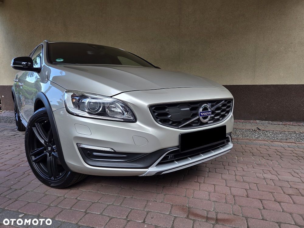 Volvo V60 Cross Country D4 Geartronic - 2