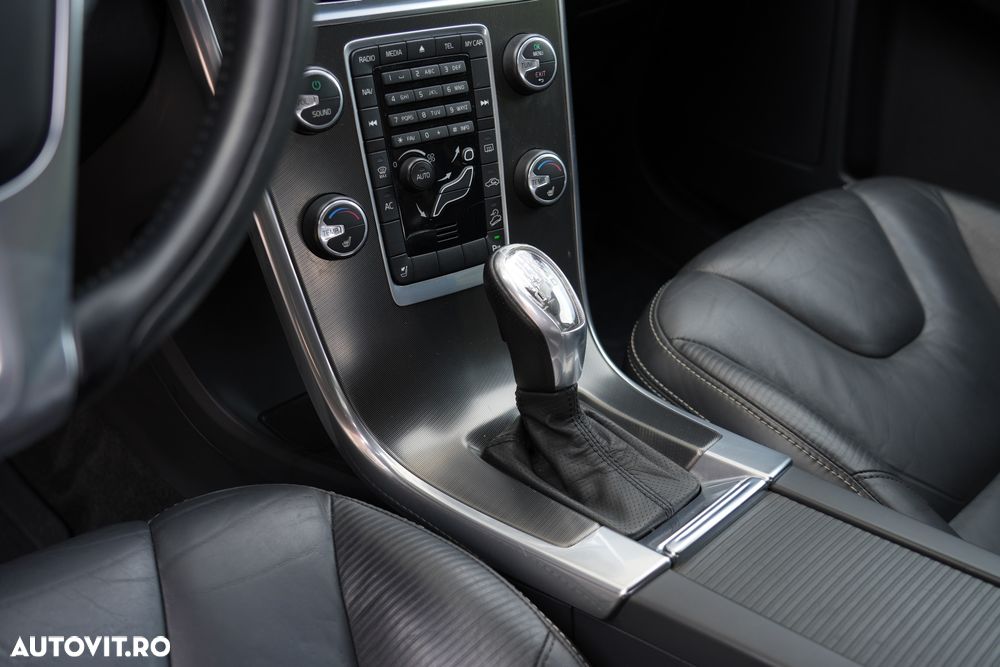 Volvo XC 60 - 14