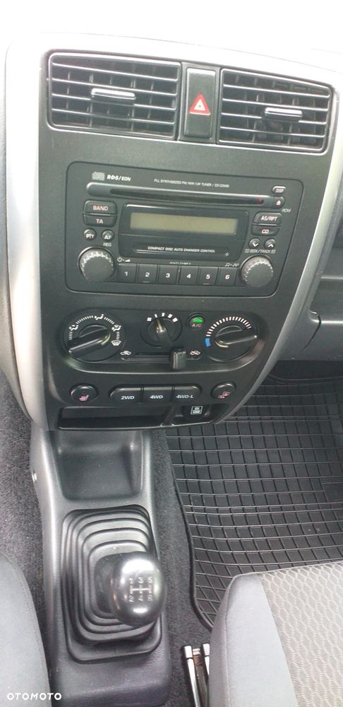 Suzuki Jimny 1.3 Elegance EU6 - 17