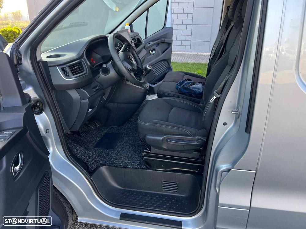 Renault Trafic L2H1 2.0 dci grand confort - 11