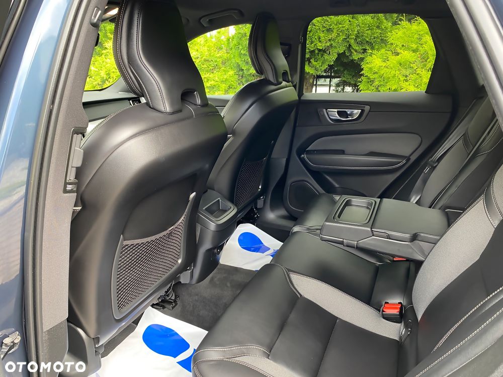 Volvo XC 60 B4 D Geartronic RDesign - 20