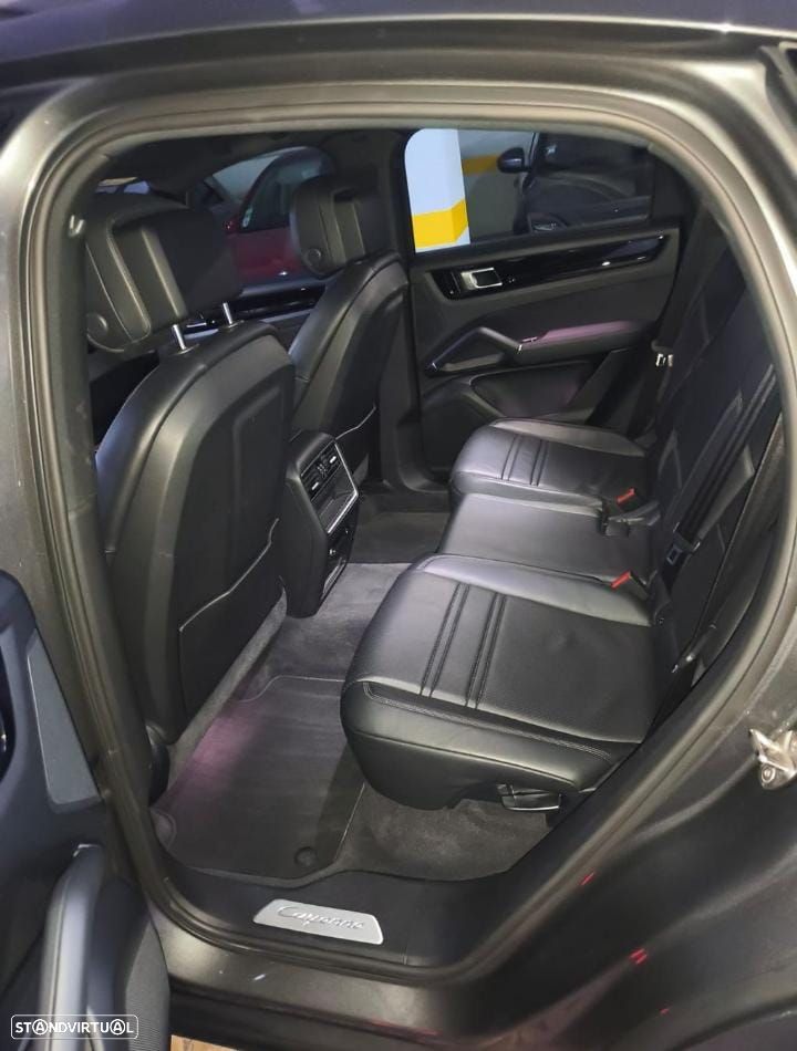 Porsche Cayenne Coupé - 5