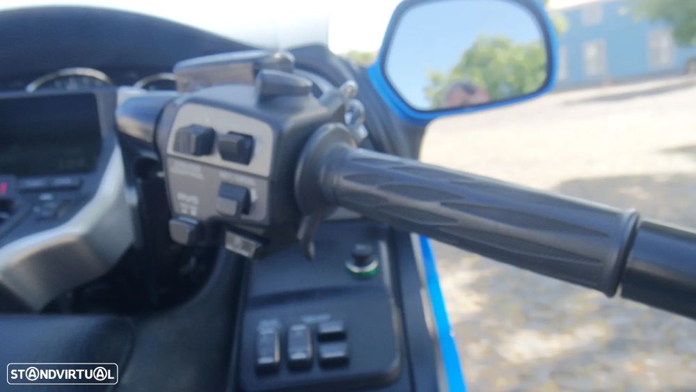 Honda Goldwing SC47E Airbag + Navi - 21