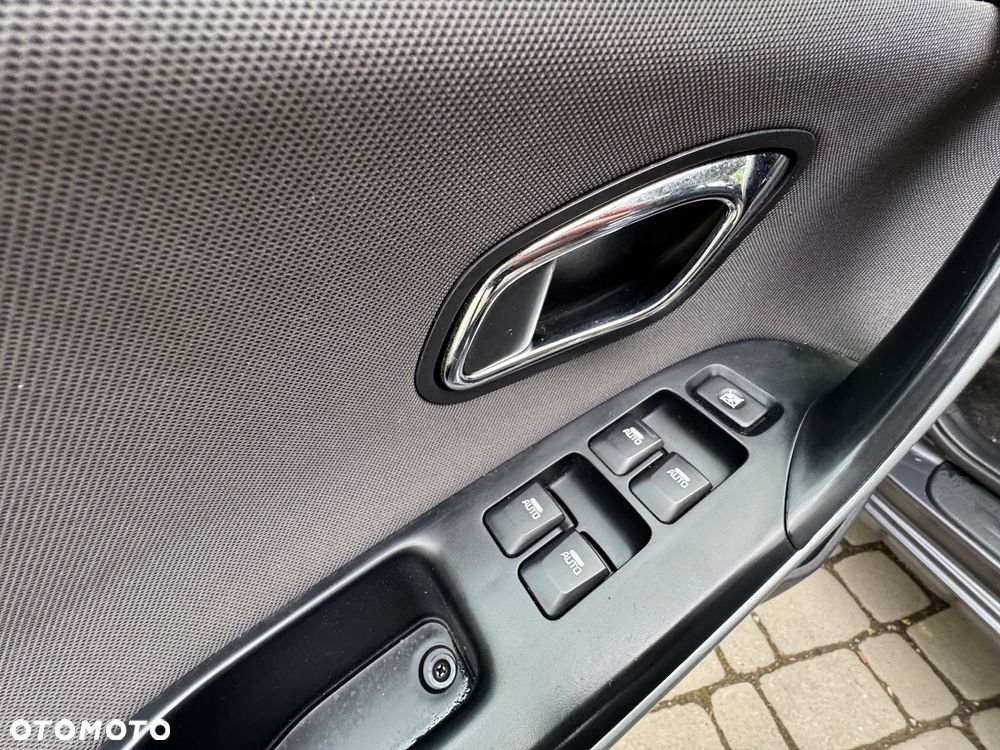 Kia Ceed - 16