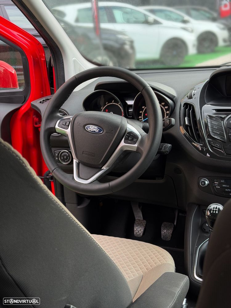 Ford Tourneo Courier 1.0 EcoBoost Titanium - 4