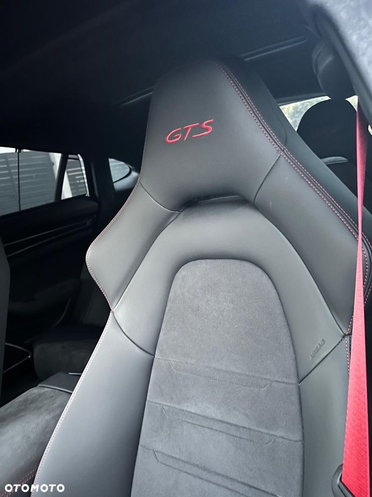 Porsche Panamera GTS - 9