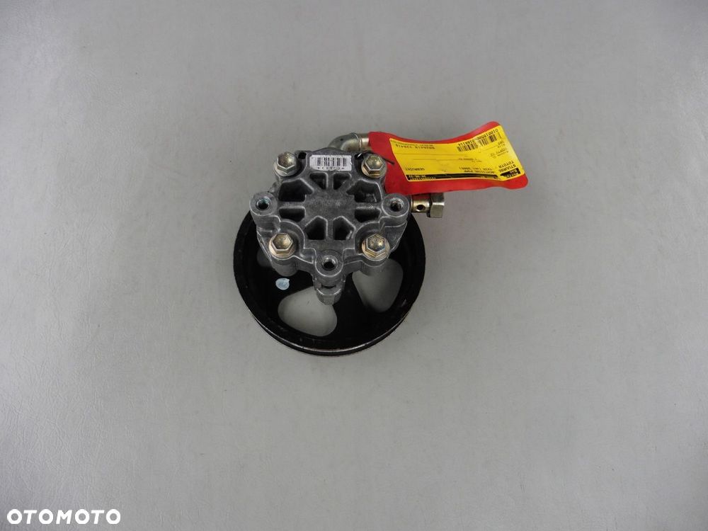 Pompa wspomagania Corolla E11 Lift 1,9 D - 4