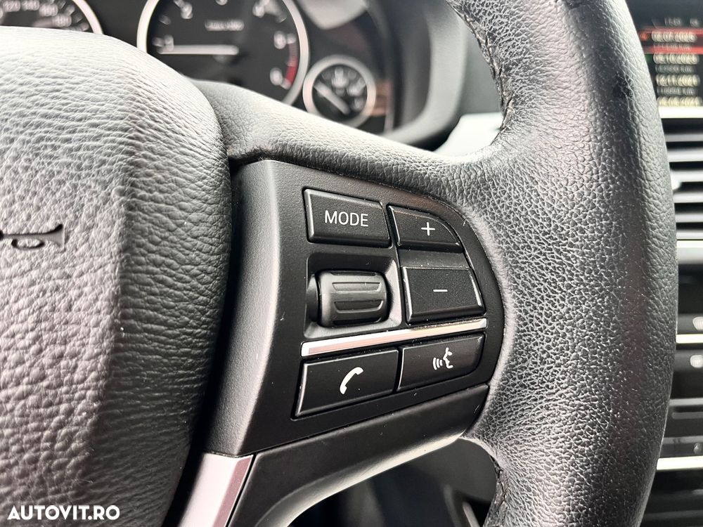 BMW X3 xDrive20d AT xLine - 33