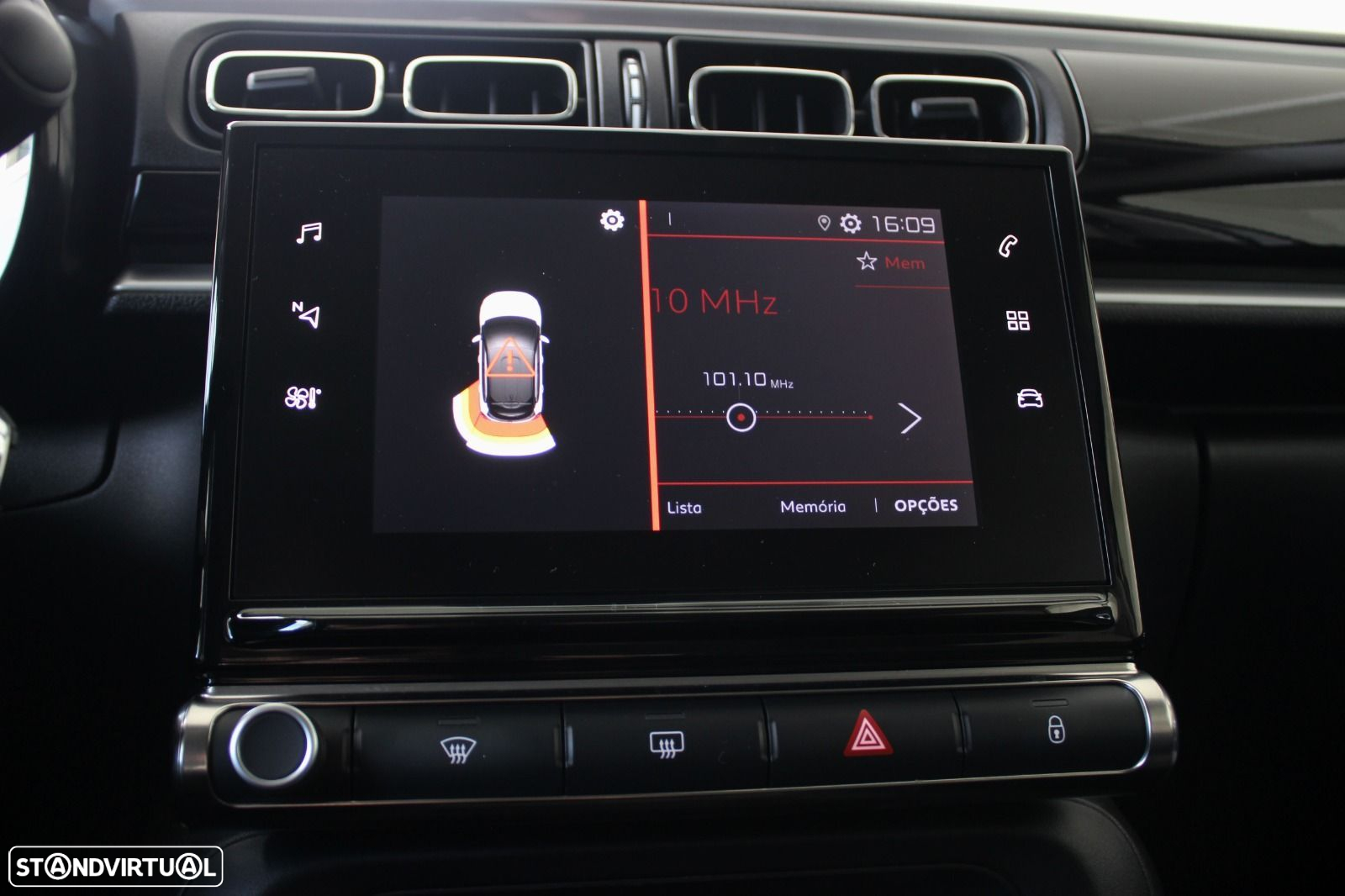 Citroën C3 1.2 PureTech Shine EAT6 - 23