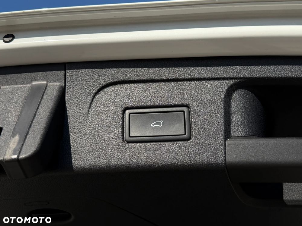 Volkswagen Touran 1.5 TSI EVO Highline DSG - 37