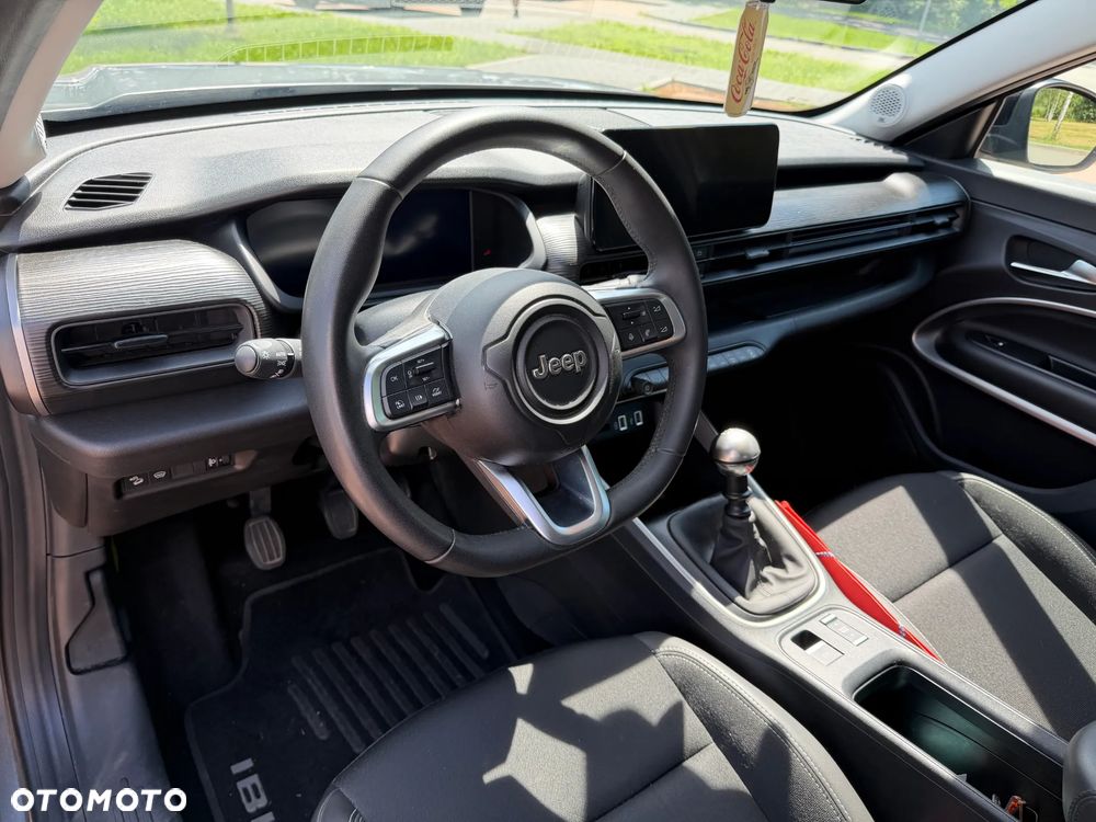 Jeep Avenger 1.2 GSE T3 Summit Winter Edition FWD - 6