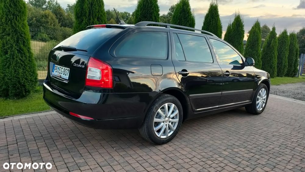 Skoda Octavia 1.6 TDI DPF Ambiente - 5